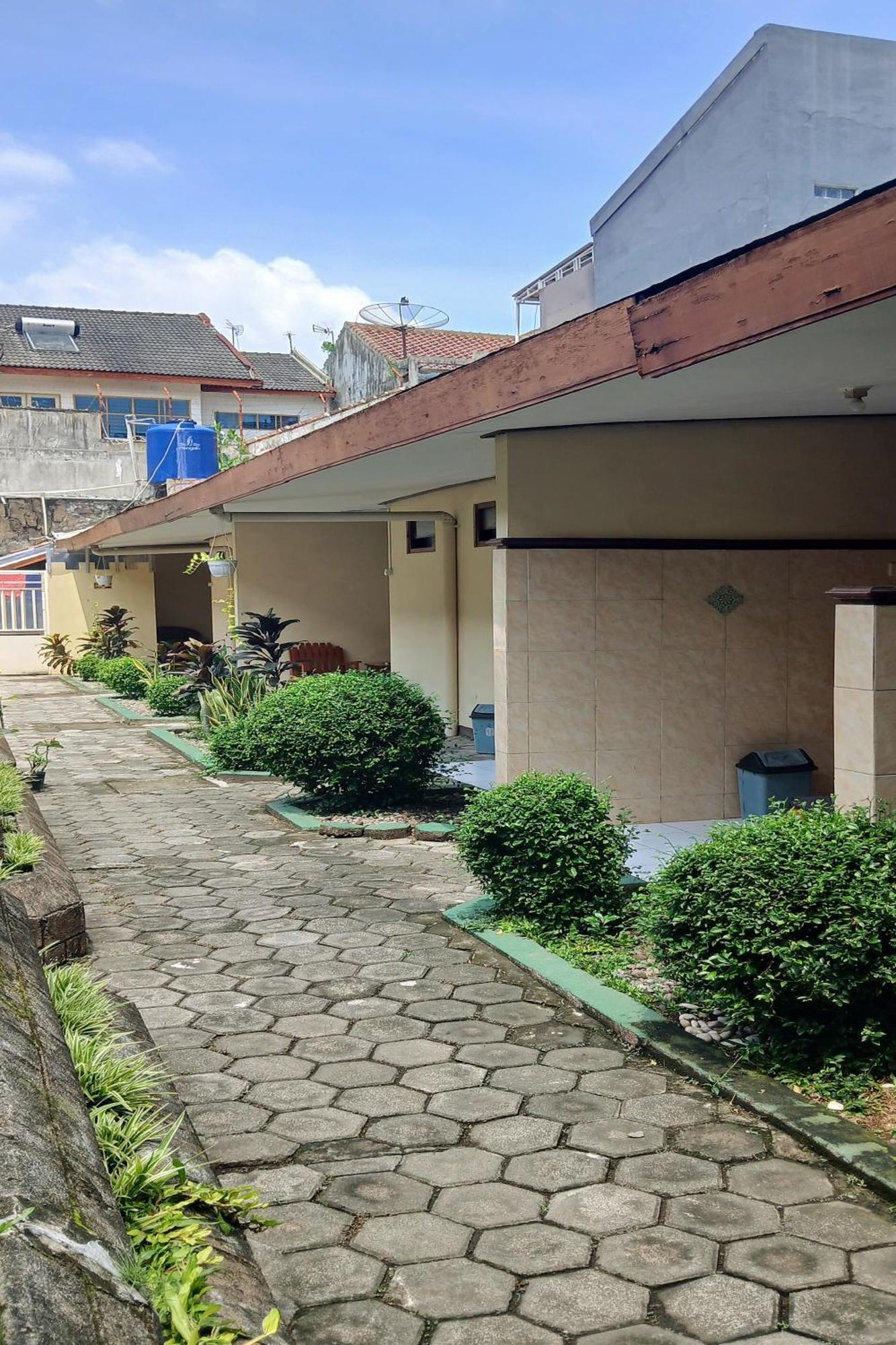 Hotel Supra Jaya Yogyakarta Exterior foto